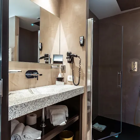 La Del Conte Mameli Otel 4*