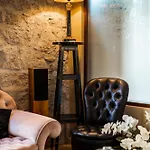 Hotel La Del Conte Mameli 4*