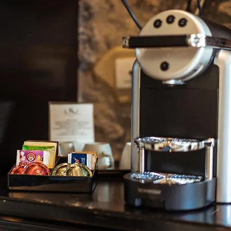 La Del Conte Mameli 4*