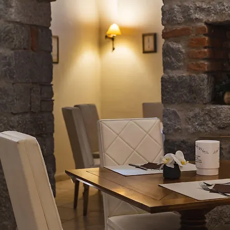 Otel La Del Conte Mameli - Boutique & Olbia