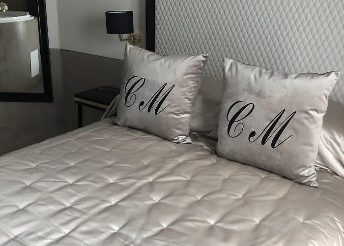 La Del Conte Mameli - Boutique & 4* Όλμπια