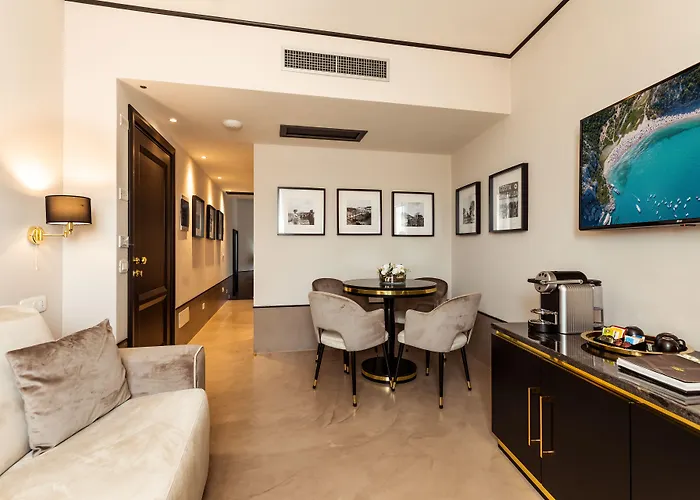 La Del Conte Mameli - Boutique & 4*